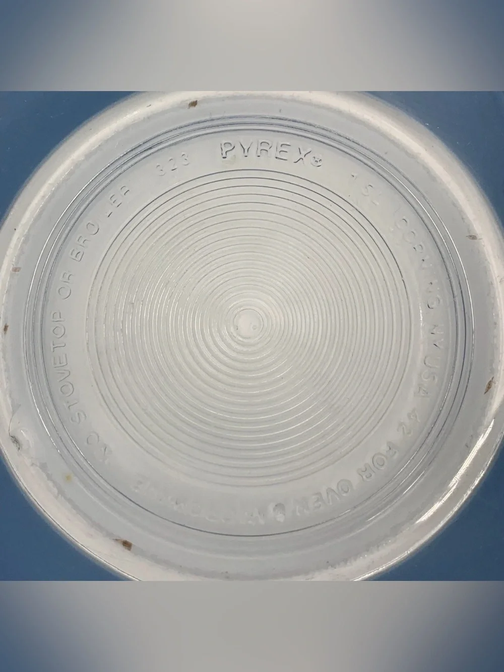 Pyrex nesting dark